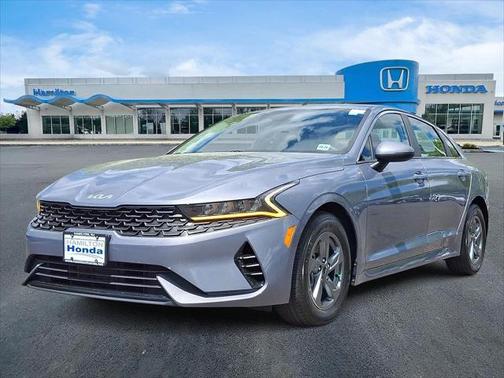 2022 Kia K5 LX