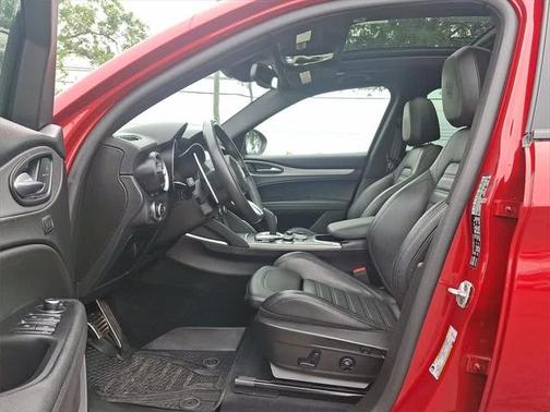 2022 Alfa Romeo Stelvio Ti