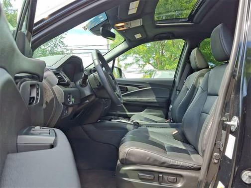 2023 Honda Passport AWD Elite