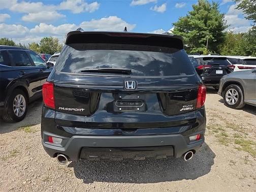 2023 Honda Passport AWD Elite