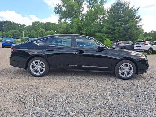 2025 Honda Accord LX 1.5T