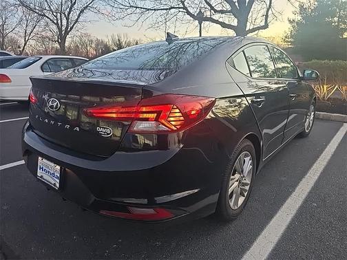 2019 Hyundai ELANTRA Value Edition