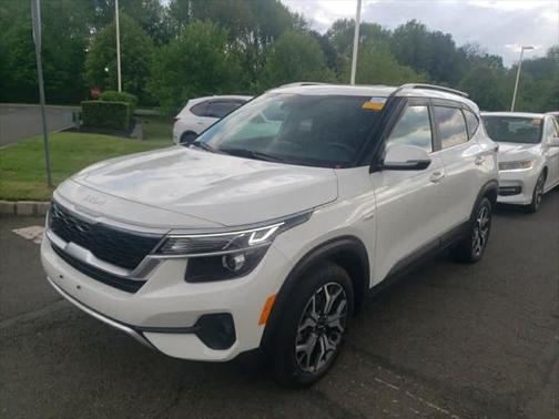 2022 Kia Seltos EX
