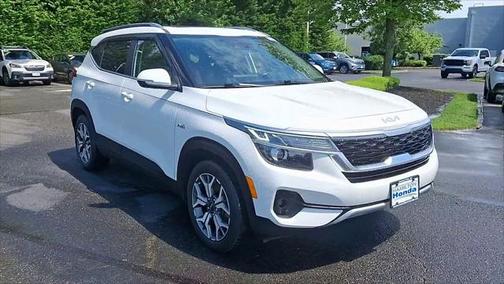 2022 Kia Seltos EX