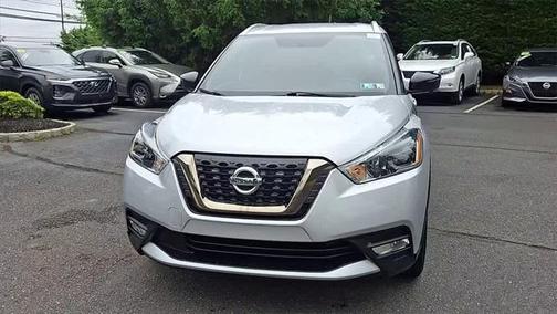 2019 Nissan Kicks SR