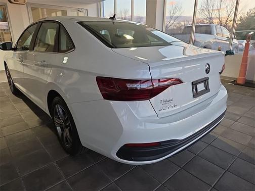 2022 Volkswagen Jetta 1.5T SE