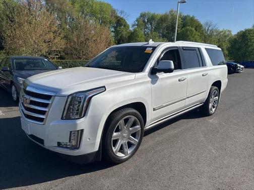 2017 Cadillac Escalade ESV Premium Luxury