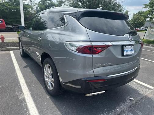 2023 Buick Enclave Essence AWD