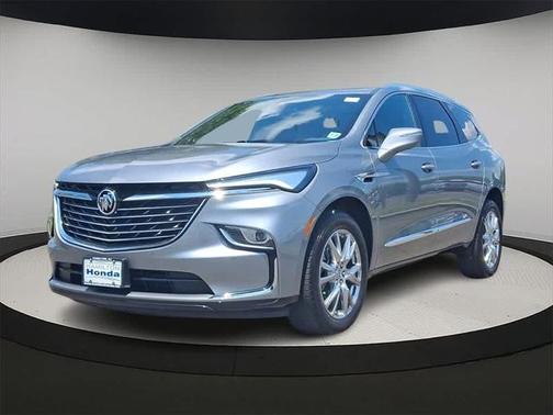 2023 Buick Enclave Essence AWD
