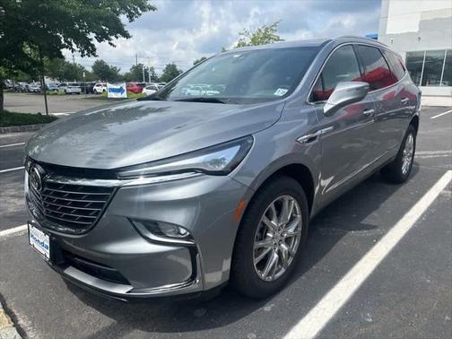2023 Buick Enclave Essence AWD
