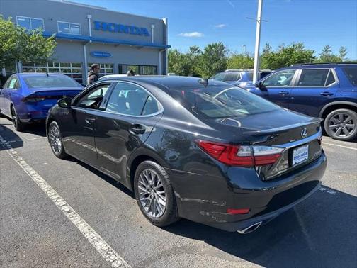 2018 Lexus ES 350 Base