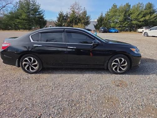 2017 Honda Accord EX