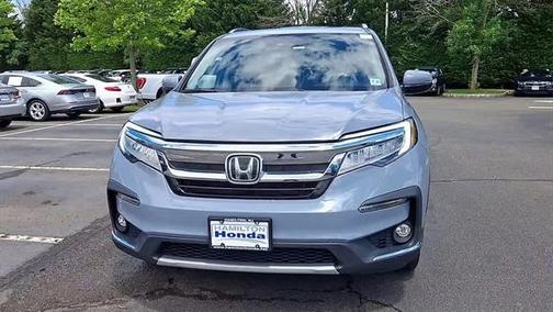 2022 Honda Pilot Touring 8-Passenger