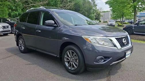 2014 Nissan Pathfinder SV