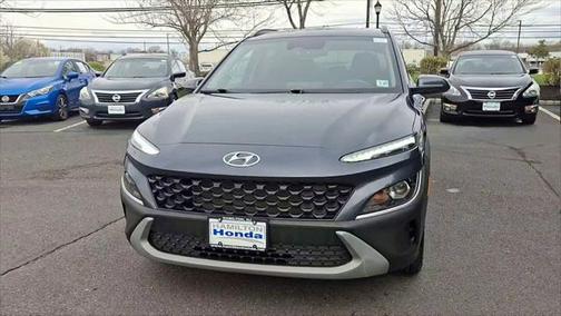 2022 Hyundai KONA SEL