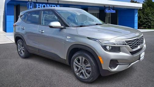 Steel Gray 2023 Kia Seltos LX