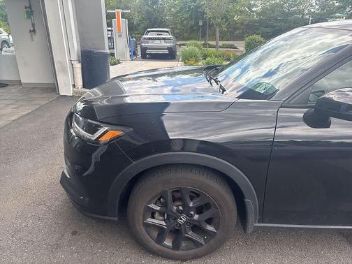 Crystal Black Pearl 2025 Honda HR-V AWD Sport