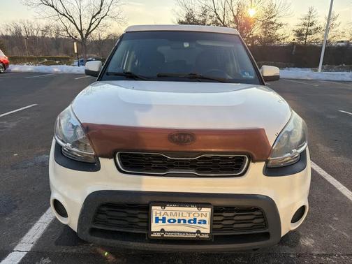 2012 Kia Soul +