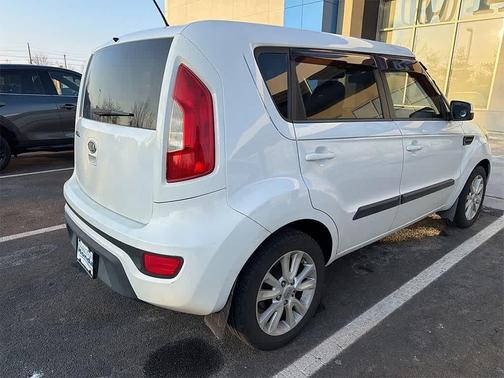 2012 Kia Soul +