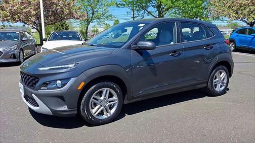 2022 Hyundai KONA SE