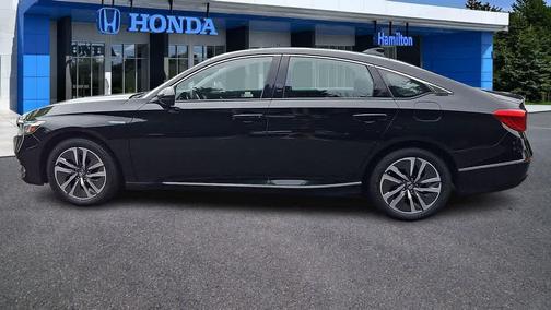 Crystal Black Pearl 2018 Honda Accord Hybrid EX-L