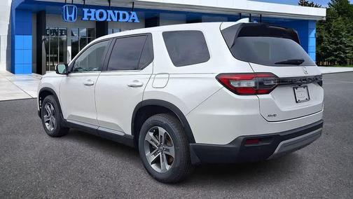 2023 Honda Pilot AWD EX-L 7 Passenger