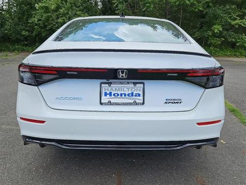 2025 Honda Accord Hybrid Base