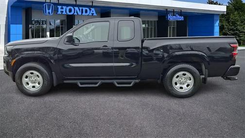 2022 Nissan Frontier S