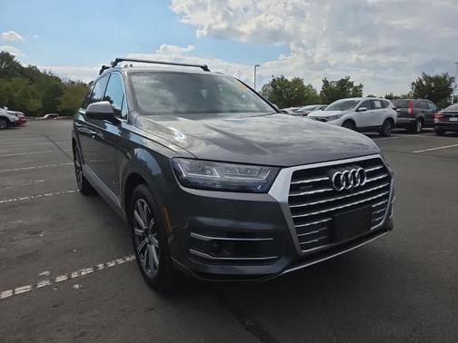 2019 Audi Q7 55 Premium Plus