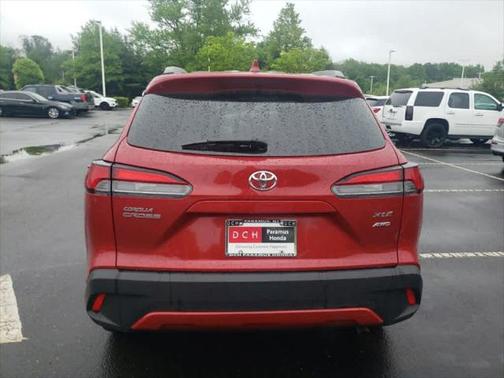 2024 Toyota Corolla Cross XLE