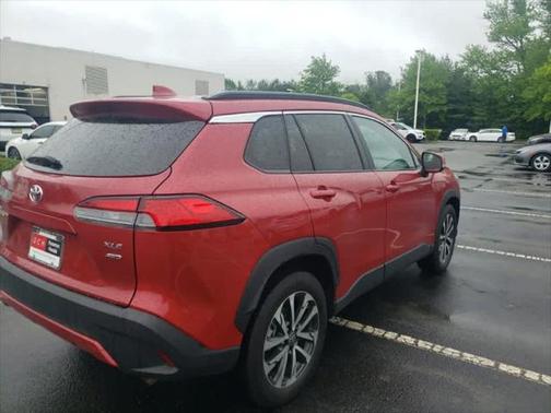 2024 Toyota Corolla Cross XLE