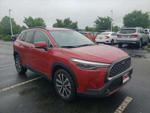2024 Toyota Corolla Cross XLE