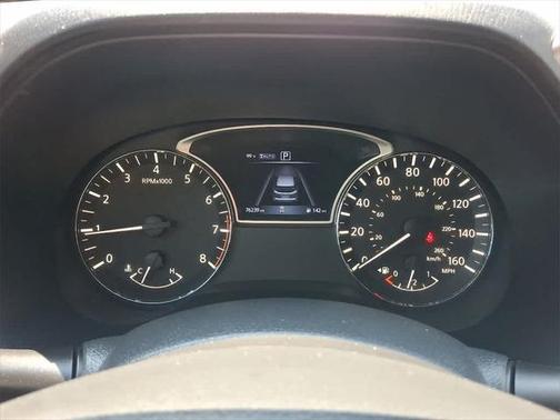 2019 Nissan Pathfinder S