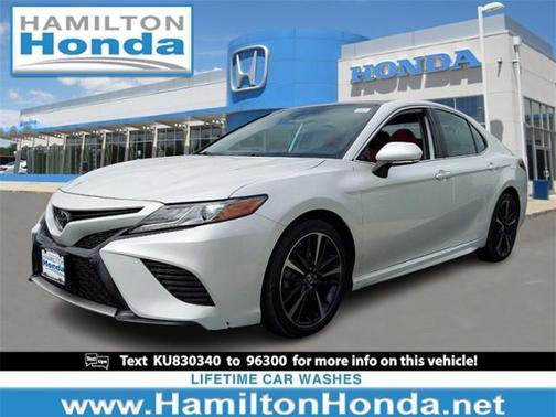 Photo 1 of 30 of 2019 Toyota Camry XSE