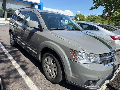 Destroyer Gray Clearcoat 2019 Dodge Journey SE
