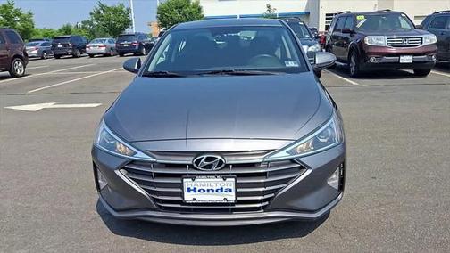 2020 Hyundai ELANTRA SE