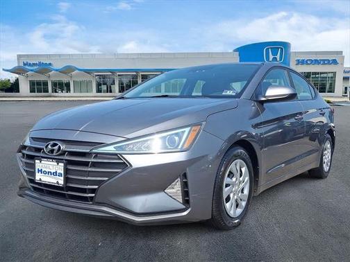 2020 Hyundai ELANTRA SE