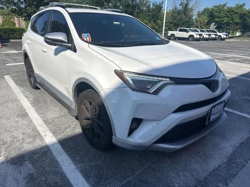 2016 Toyota RAV4 SE
