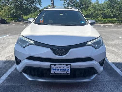 2016 Toyota RAV4 SE