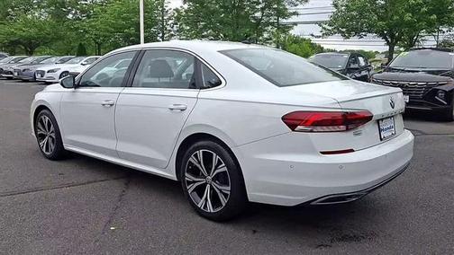 2020 Volkswagen Passat 2.0T SE