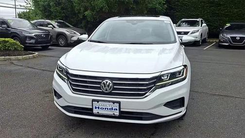 2020 Volkswagen Passat 2.0T SE