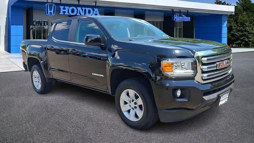 Onyx Black 2018 GMC Canyon SLE