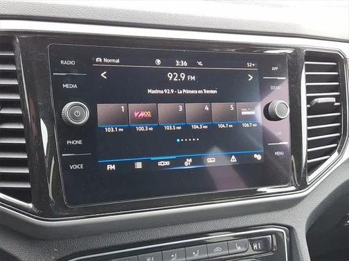 2022 Volkswagen Atlas 3.6L SE w/Technology
