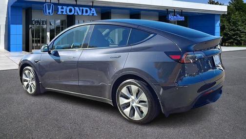 Stealth Grey 2024 Tesla Model Y RWD