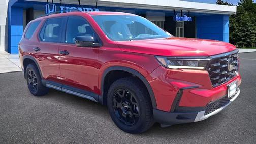 Radiant Red Metallic II 2024 Honda Pilot TrailSport