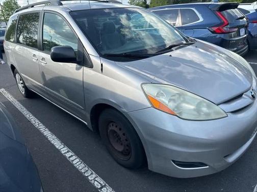 2006 Toyota Sienna LE