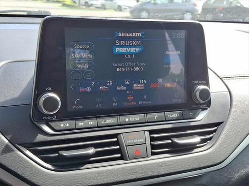 2022 Nissan Altima SR FWD