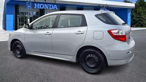 2009 Toyota Matrix Base