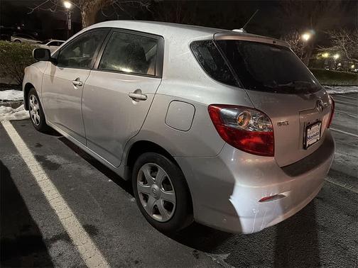 2009 Toyota Matrix Base