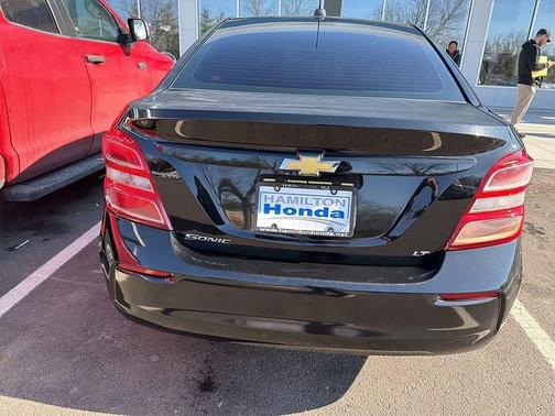 2017 Chevrolet Sonic LT